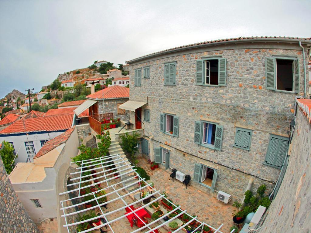 Theano Guesthouse Hydra  Rum bild